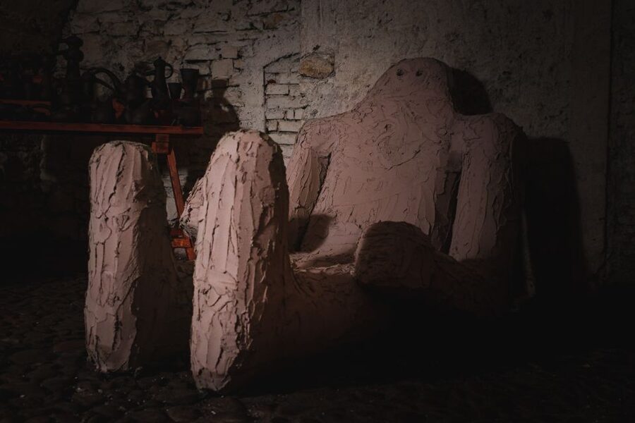 Prague: Ghosts, Legends, Medieval Underground & Dungeon Tour - Paris Street, the Church of the Holy Spirit, and Kozí