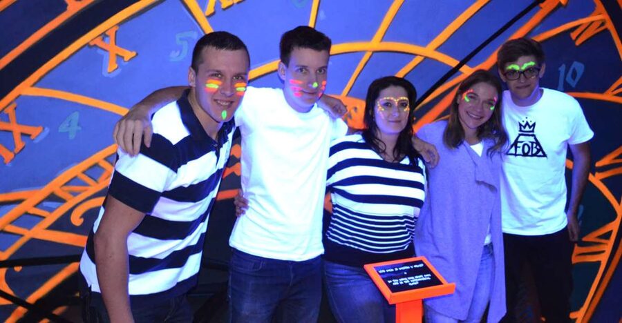 Prague: Glow Golf Mini Golf Game by UV Light - Key points to know before you book