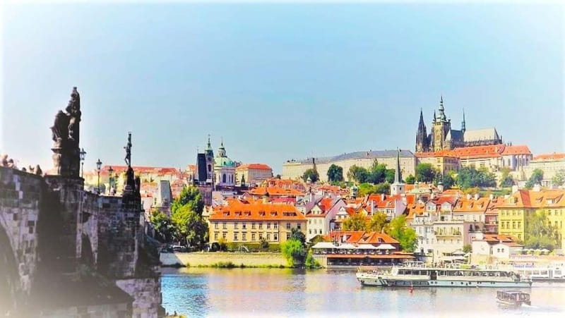 Prague Grand 2,5 hour + 2 hour exterior walking tour - Crossing Charles Bridge with the city’s legends in mind