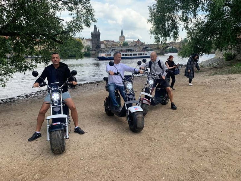 Prague: Guided Fat Tire e-Scooter Tour - Rolling through Petrin Park