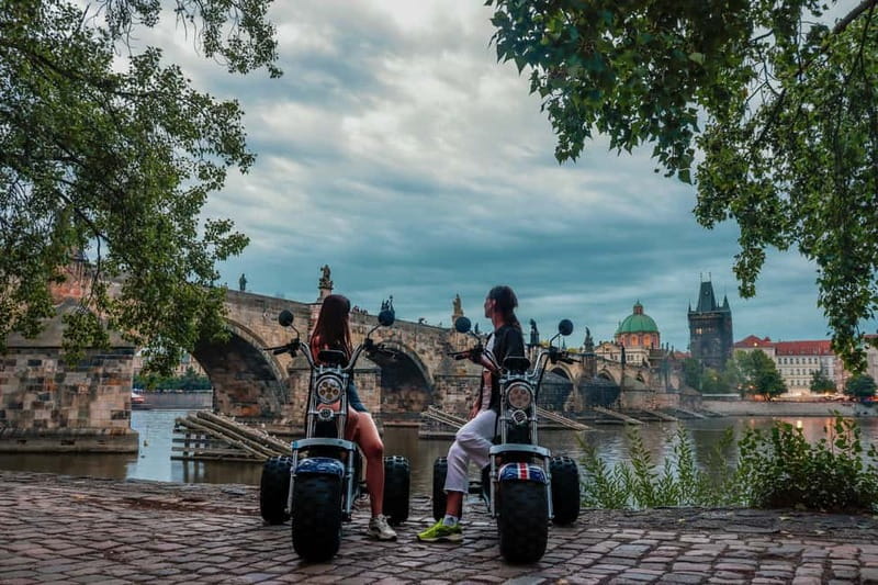 Prague: Guided Sightseeing Tour by Electric Trike - Key points at a glance