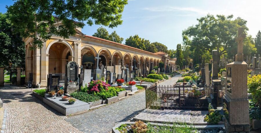 Prague: Guided tour to the historic fortress of Vyšehrad - Entering St. Peter and St. Paul Basilica