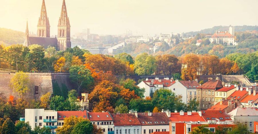 Prague: Guided tour to the historic fortress of Vyšehrad - Walking the centuries-old fortress walls