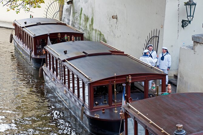 Prague Guided Walking Tour and Cruise with Authentic Czech Lunch - Walking demands, group size, and timing