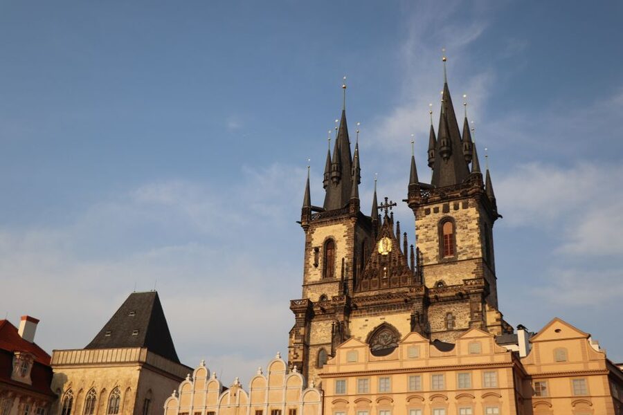 Prague Half-Day City Tour by Car - Prague Castle and the hilltop districts