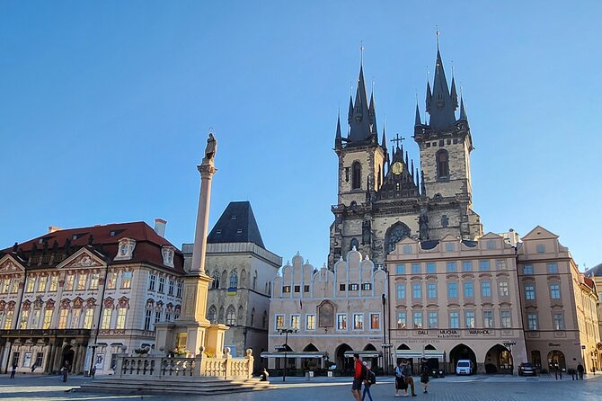 Prague Highlights - 3 hours Private WalkingTour - Crossing Charles Bridge in 20 Minutes