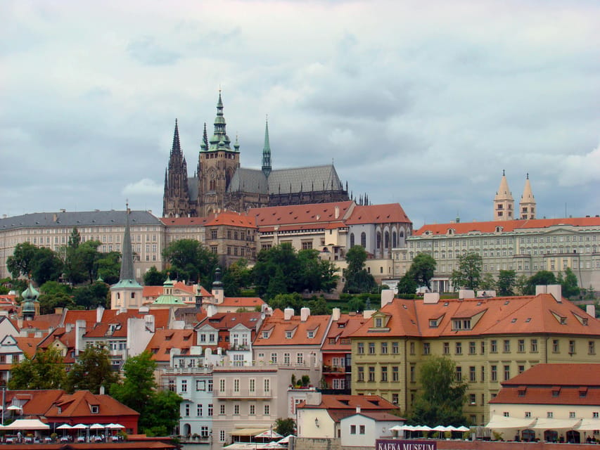 Prague: Highlights of Prague Private Half-Day Tour by Car - Pařížská Street and Old Town Square