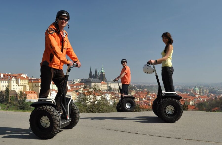 Prague Highlights: Segway & E-Scooter Tour with Taxi Pick-Up - Returning by e-scooter through Petrín and the riverfront