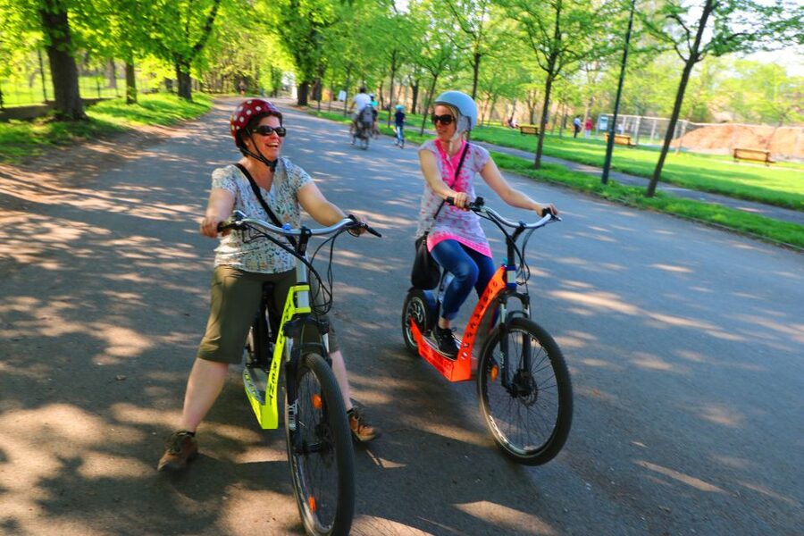 Prague: Highlights Tour on e-Scooter or eBike - Guides, vehicles, and comfort