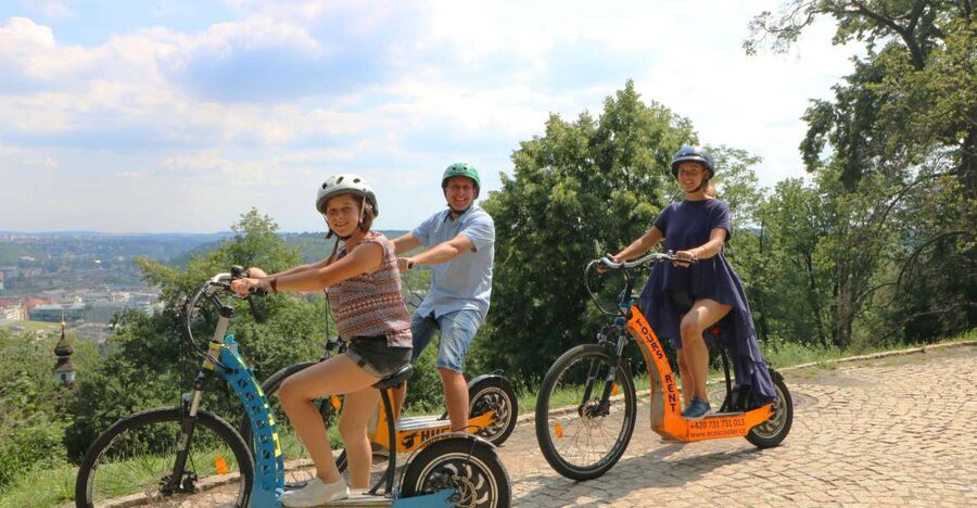 Prague: Highlights Tour on e-Scooter or eBike - Up to Letna and the giant Metronome