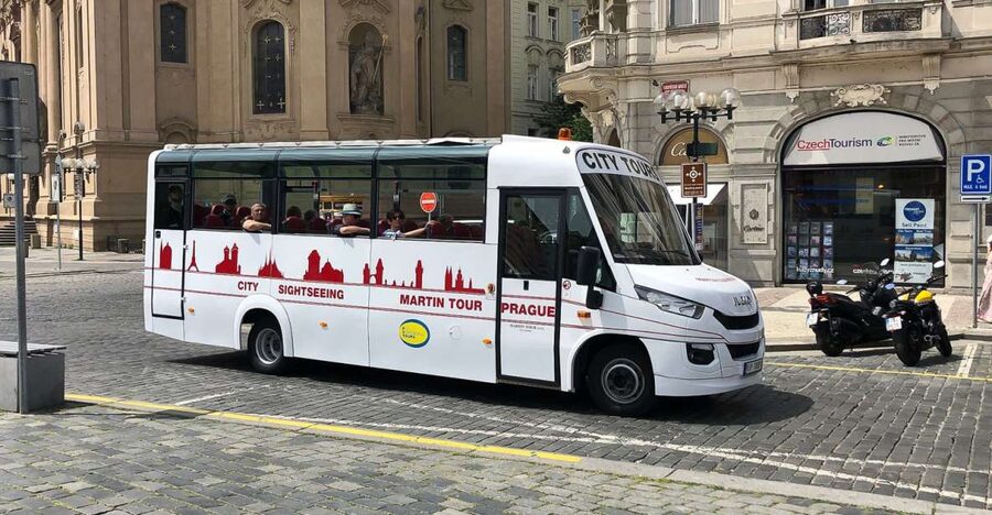 Prague: Historic City Center Bus Tour with Top Sights - What $20 buys you