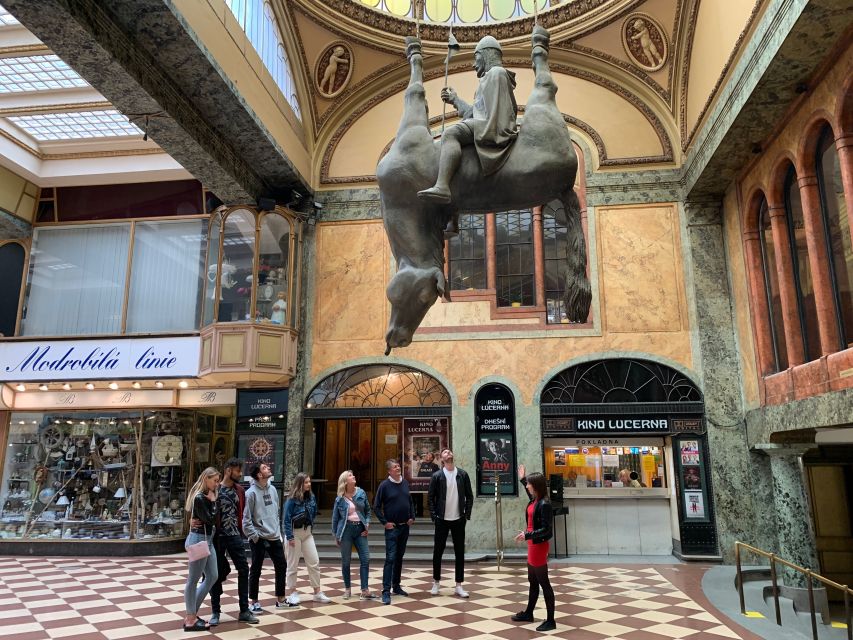 Prague: Historic Pubs Tour with Drinks - Who should book this afternoon?