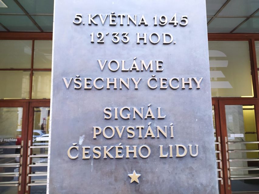 Prague: Historical Walking Tour with Focus on World War 2 - Why this walk tells Prague’s war story well