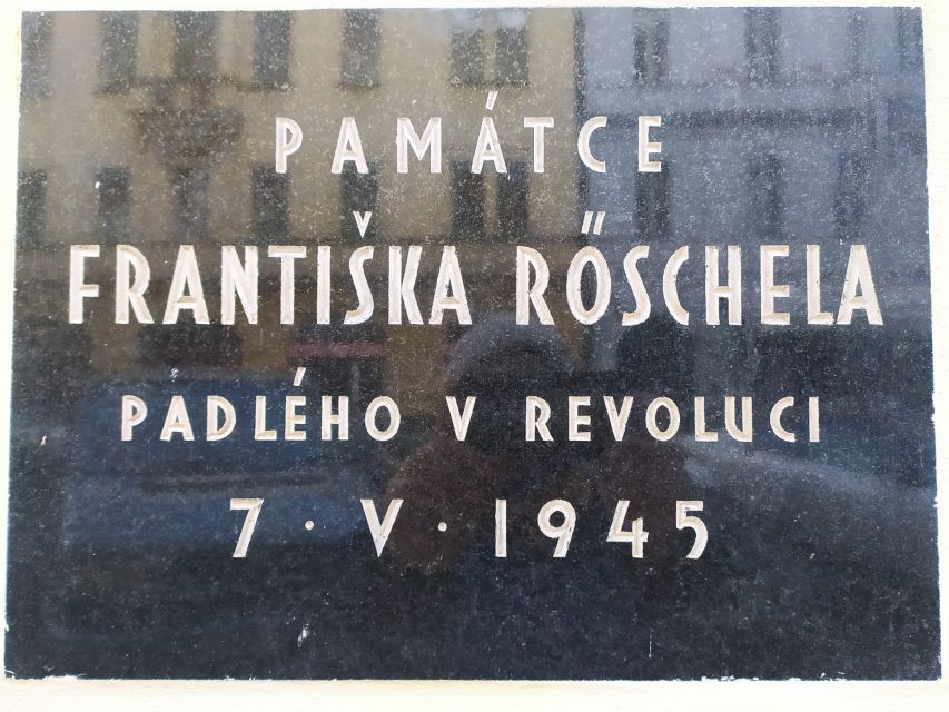Prague: Historical Walking Tour with Focus on World War 2 - The former Gestapo headquarters and a minute of silence
