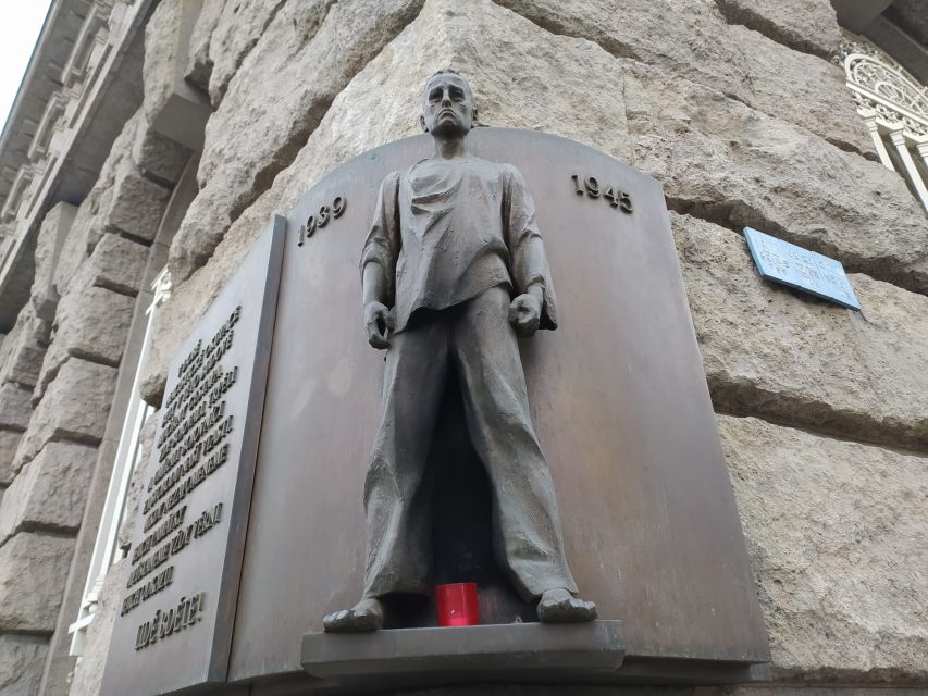 Prague: Historical Walking Tour with Focus on World War 2 - Starting near Skautský Institut