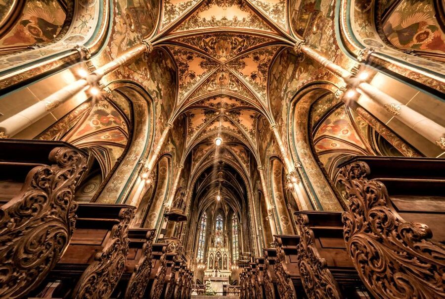 Prague Hradcany Castle, St Vitus Cathedral Tour with Tickets - Four hours adds Hradčany and Lesser Town