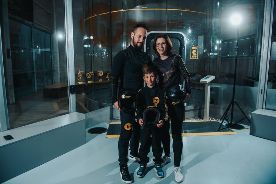 Prague: Hurricane Factory Indoor Skydiving Experience - Cancellation and booking flexibility