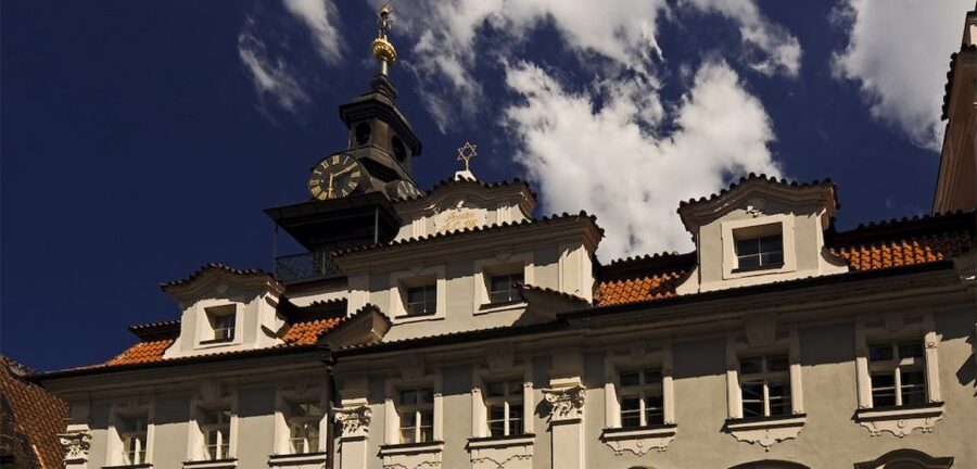 Prague Jewish Quarter Tour in French with Monuments Entrance - Starting at the Powder Tower and Republic Square