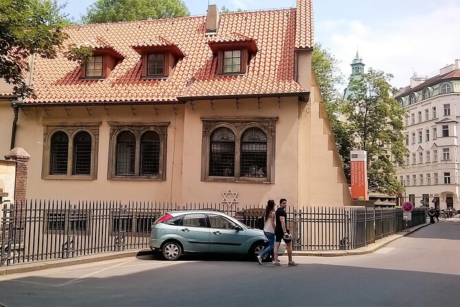 Prague Jewish Quarter Walking Tour with Admission Tickets - Pinkas Synagogue and the weight of remembrance
