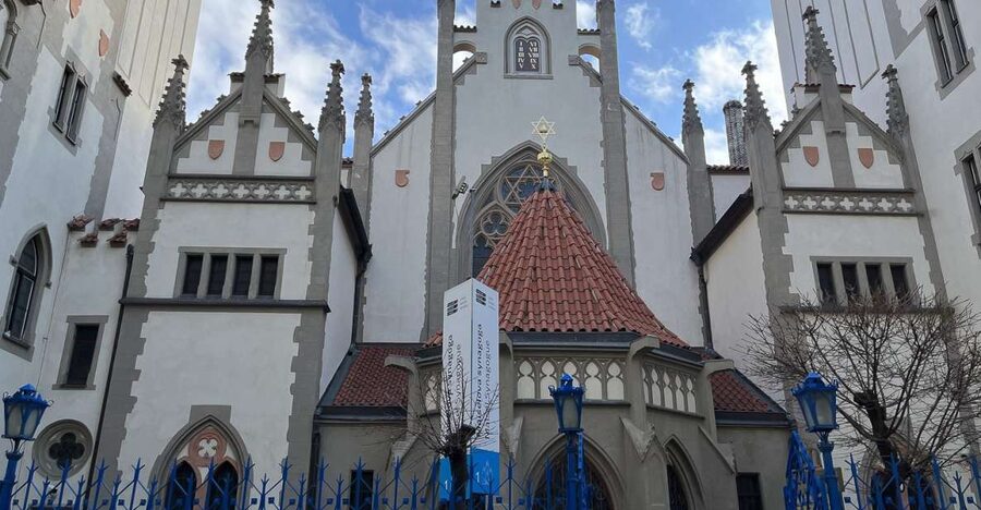 Prague: Jewish Town Guided Walking Tour - Key points to know before booking