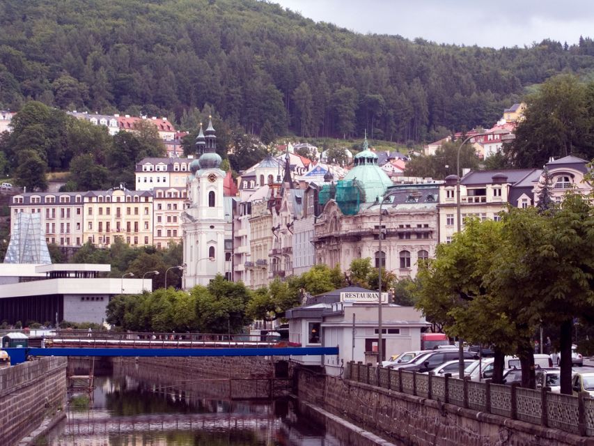 Prague: Karlovy Vary Tour with Lunch and Moser Museum Visit - Moser Glass Museum: useful, but know what you are getting