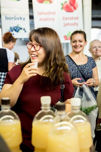 Prague: Market Tour and Traditional Czech Cooking Class - What the $227 price means