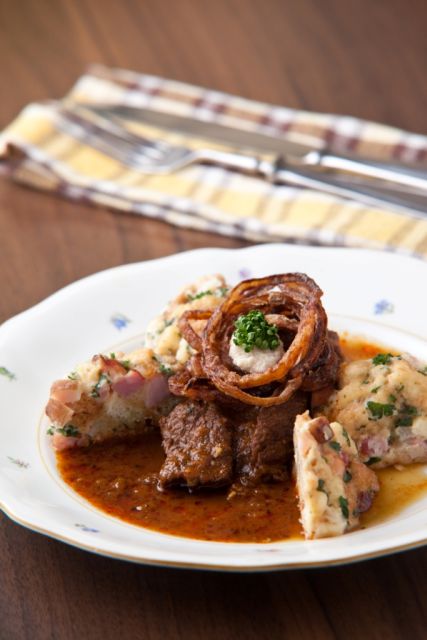 Prague: Market Tour and Traditional Czech Cooking Class - Who will get the most from this class