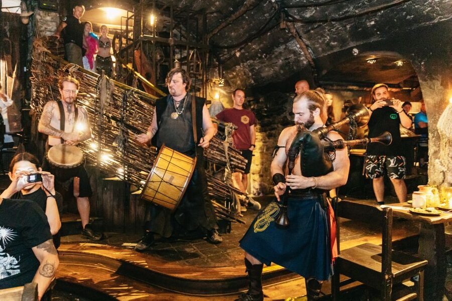 Prague: Medieval Dinner with Unlimited Drinks - How the unlimited drinks affect the value