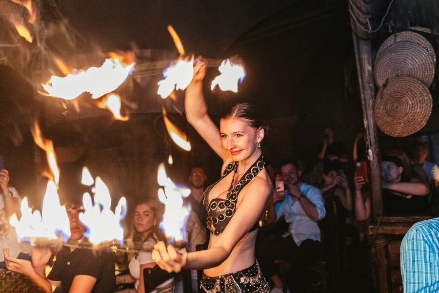 Prague: Medieval Dinner with Unlimited Drinks - What the meal is really like