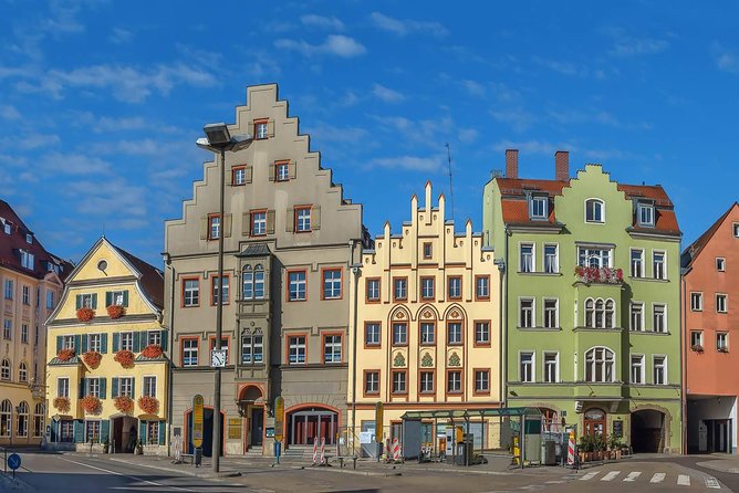 Prague-Munich One-Way Sightseeing Day Tour - Who should book this experience?
