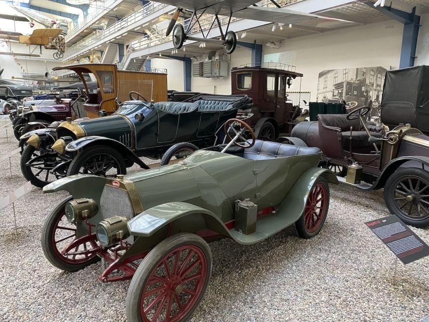 Prague: National Technical Museum Entry Ticket w/ Intro Tour - The 20-Minute Introduction Outside