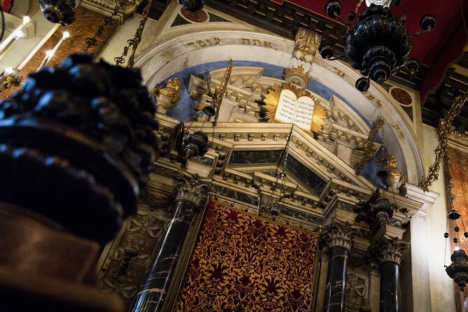 Prague Old Jewish Quarter and Spanish Synagogue Private Tour - The Spanish Synagogue’s Moorish Interior