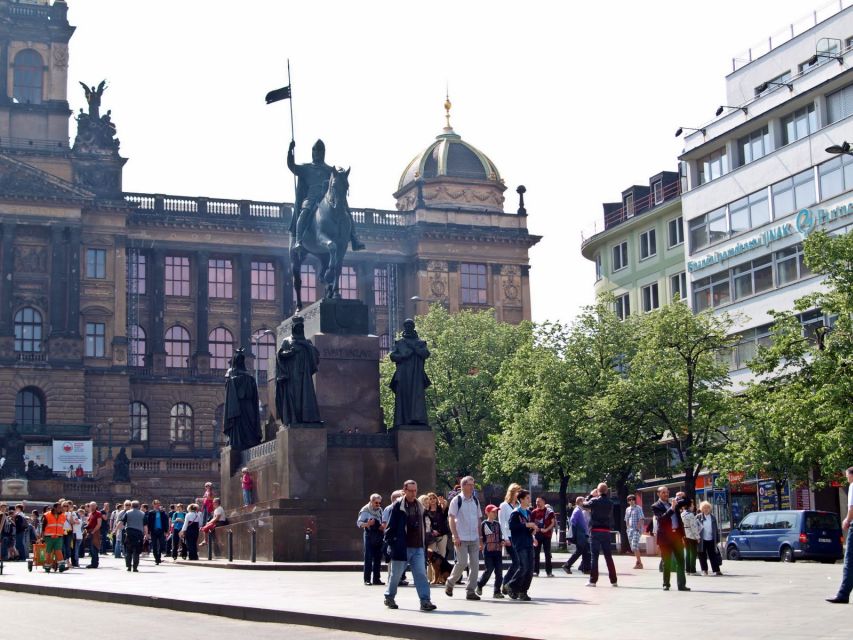 Prague: Old, New, and Jewish Towns Guided Walking Tour - Jewish Town: History That Requires Careful Context