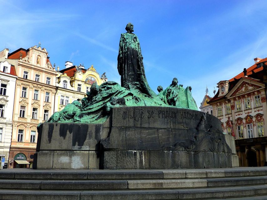 Prague: Old, New, and Jewish Towns Guided Walking Tour - Timing, Comfort, and Accessibility