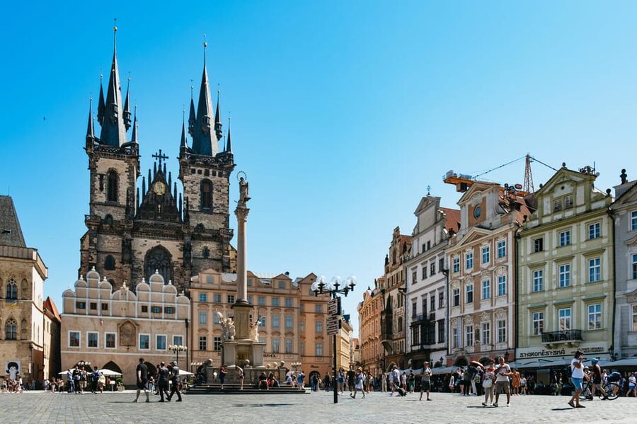 Prague: Old Town, Astronomical Clock and Underground Tour - Key points at a glance