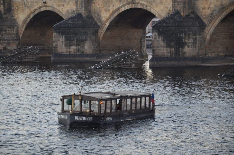 Prague: Old Town Guided Walking Tour and City Boat Ride - Old Town Square and Prague’s famous clock