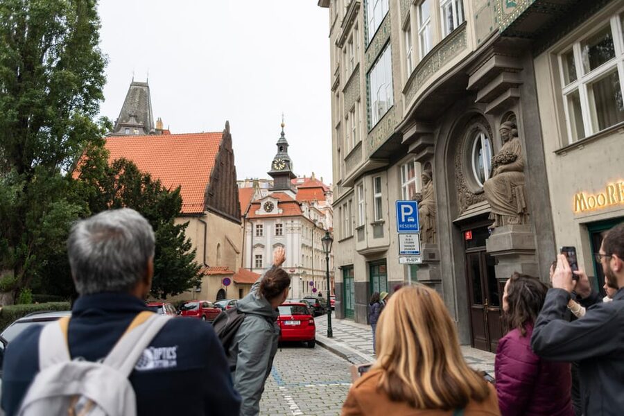 Prague: Old Town, Jewish Quarter & Astro Clock Walking Tour - Why this walk works as a first look at Prague