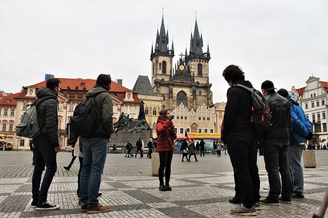 Prague Old Town, Medieval Underground and Dungeon Historical Tour - The alchemy laboratory and Prague’s legends