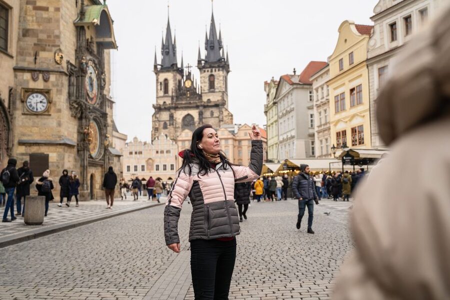 Prague: Old Town Private Walking Tour with Hotel Pickup - Powder Tower and Municipal House: Prague’s grand entrance