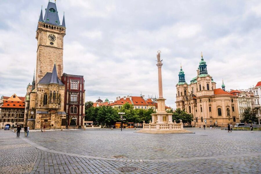 Prague: Old Town Square and Astronomical Clock Audio Guide - Key points to know before you book