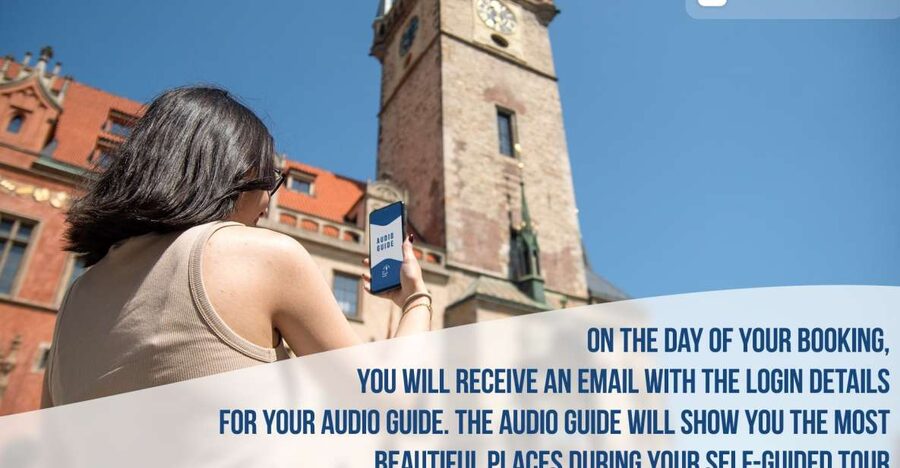 Prague: Old Town Square and Astronomical Clock Audio Guide - Beginning at the Old Town Clock