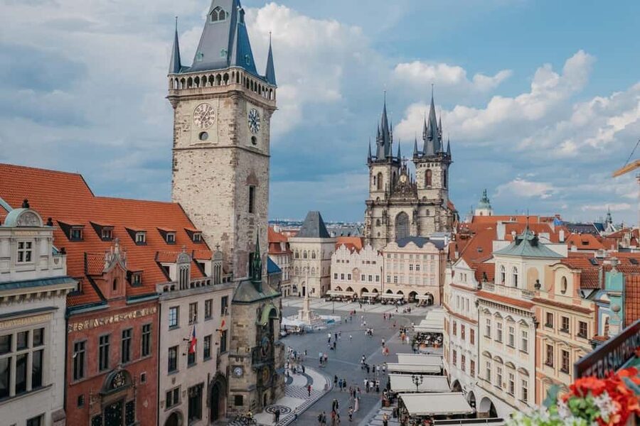 Prague Old Town, Underground and House of Alchemy Tour - Is $44 a fair price for two hours?