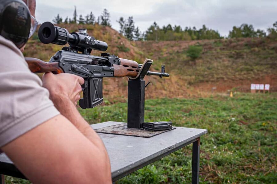 Prague: Outdoor Shooting Experience with up to 10 Guns - What the outdoor setting adds