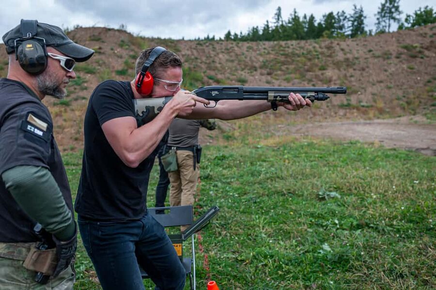 Prague: Outdoor Shooting Experience with up to 10 Guns - Food, drinks, and the practical extras