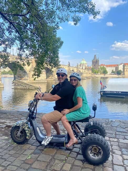 Prague: Panoramic Viewpoints Guided Electric Tricycle Tour - Kampa Island and the Charles Bridge from below