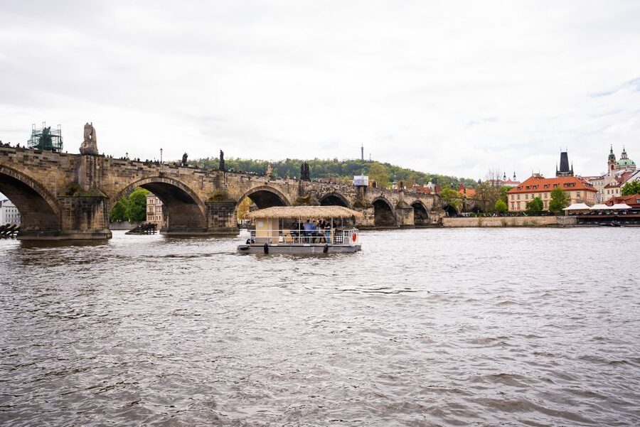 Prague: Party Tiki Boat Sightseeing Cruise with Drinks - Who will get the most from this cruise