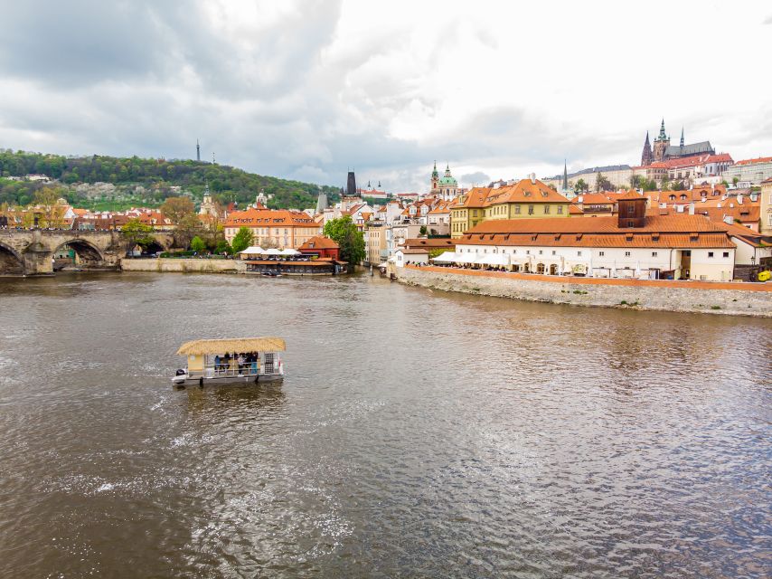 Prague: Party Tiki Boat Sightseeing Cruise with Drinks - From the National Theater toward Štvanice Island