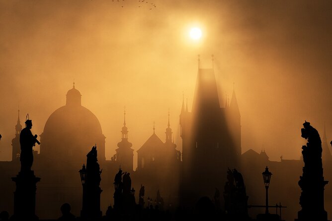 Prague Photo Tours - Mala Strana: streets with more character