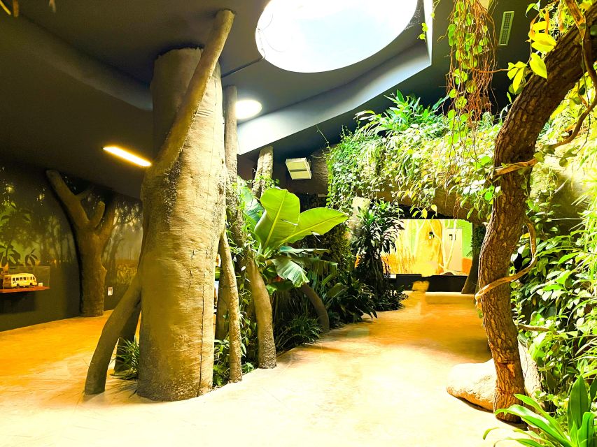 Prague: Prague Zoo Audio Guide with E-Ticket - Booking Details You Should Not Miss