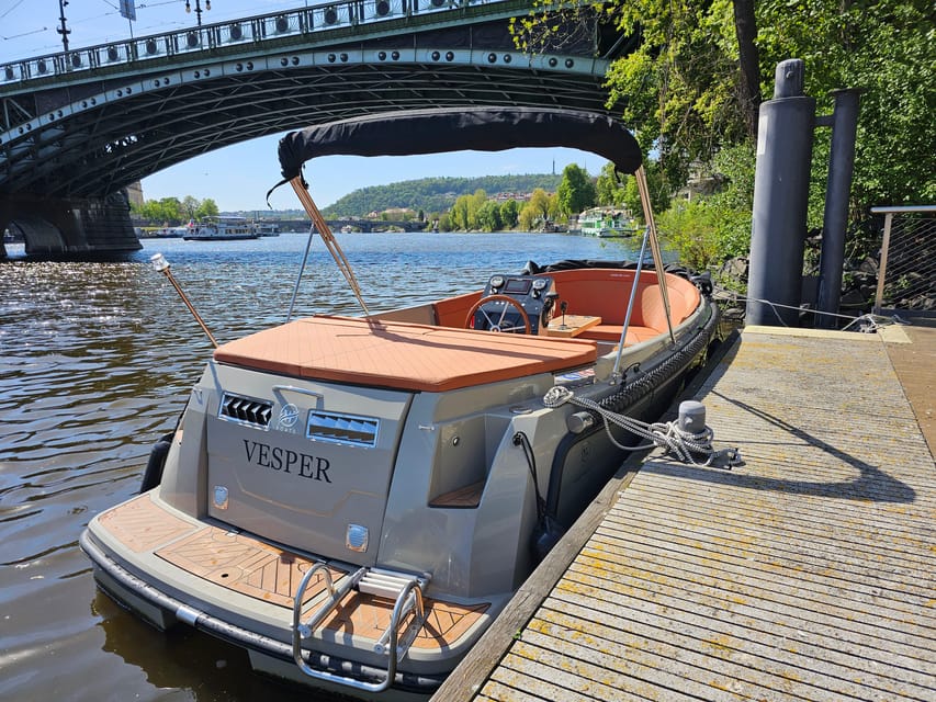 Prague Private Boat Tour - Who will enjoy this most?